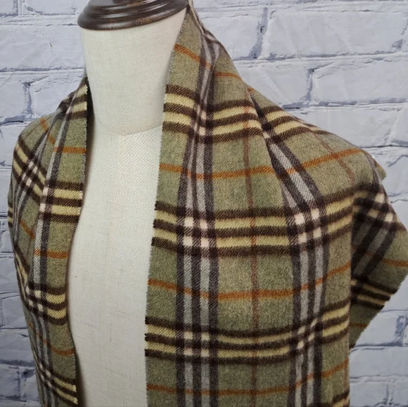 Burberry Vintage Scarf Nova Check 100% Cashmere England 90s Y2K 56" x 12" - Picture 8 of 11